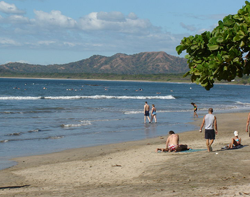 Implicaciones socioambientales de la creación del espacio turístico en Guanacaste, Costa Rica